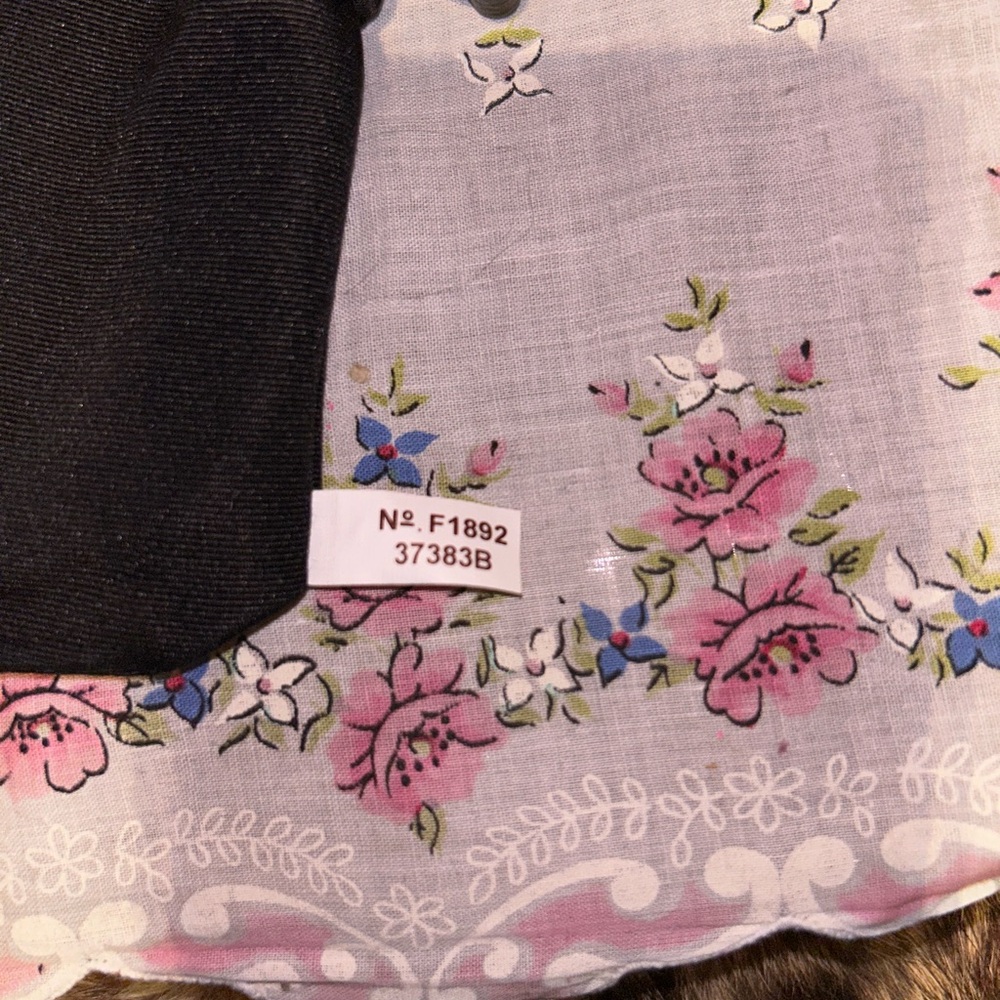 Coach wristlet grey metallic club purse - Picture 4 of 6